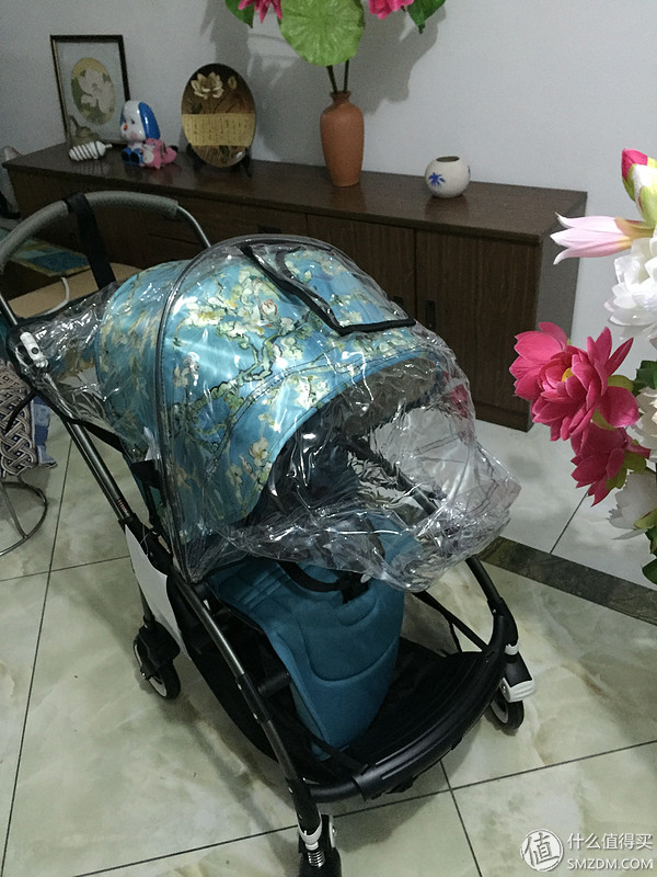 StokkeQuinnyBugaboo婴儿车对比_BugabooBee3梵高限量版_婴儿推车