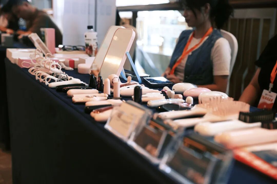 出海选品_东莞励展华博亚马逊全球开店选品会_亚马逊跨境电商实操技能培训