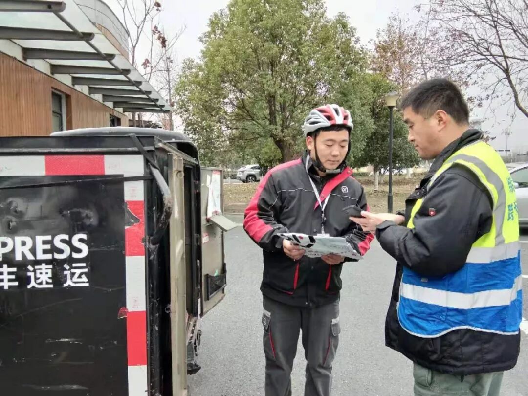 跨境电商出口退货海关监管_杭州跨境电商综试区1210模式_海外仓退换货