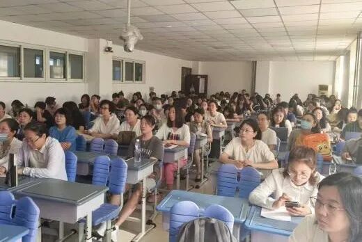 天津市中小学人工智能基础课程纲要研修_智能教育_滨海新区中小学人工智能教育专题培训