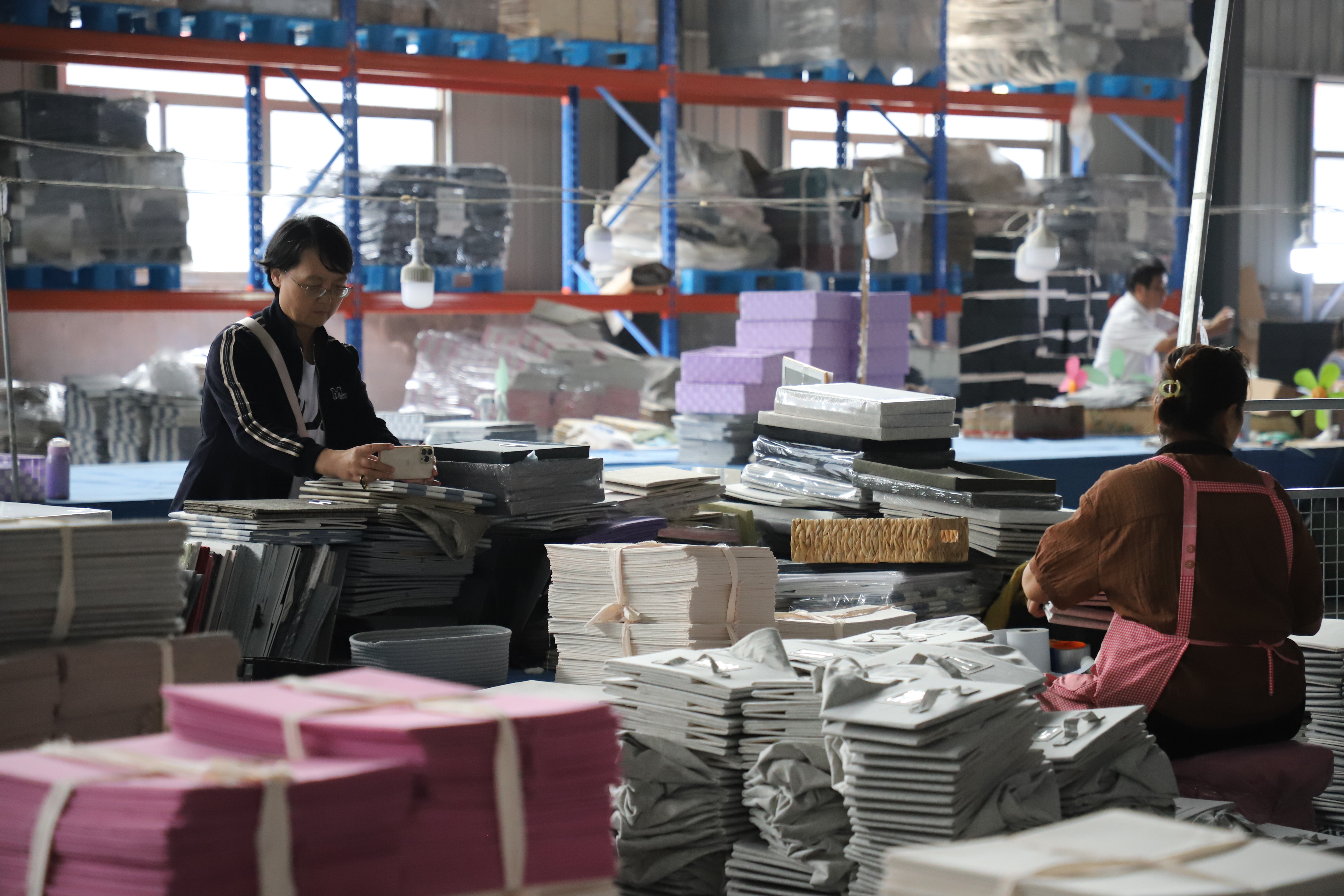 聊城智汇 链接全球丨年销海外近8000万，泊西集团凭收纳盒从乡镇驶向全球