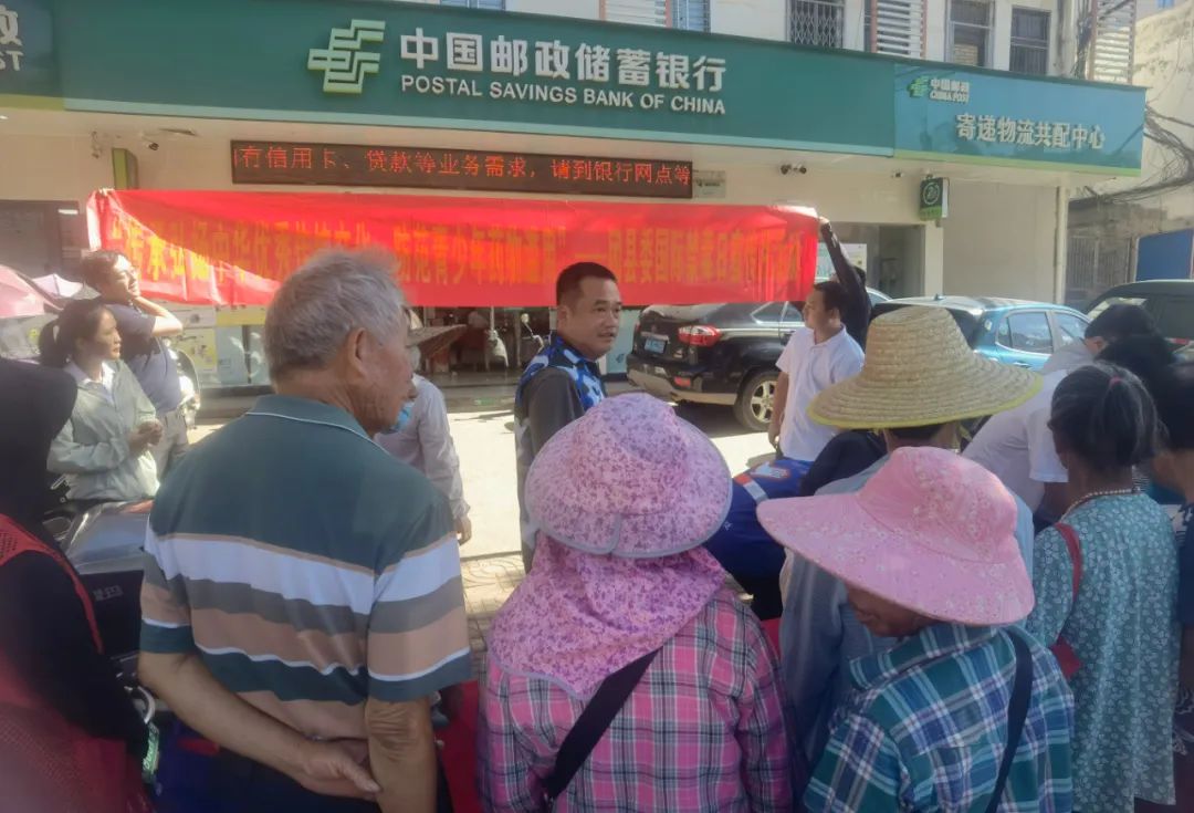 【禁毒专项宣传工作】“传承弘扬中华优秀传统文化，防范青少年药物滥用”——团县委开展国际禁毒日宣传活动