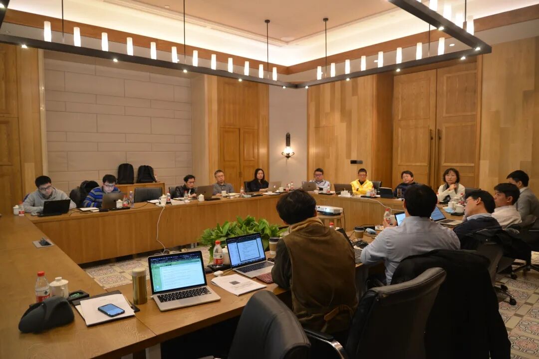 超大规模预训练模型的优势、局限与未来趋势—CCF第八期启智会在北京召开