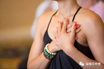 如何编排一节「 流瑜伽 」课程？